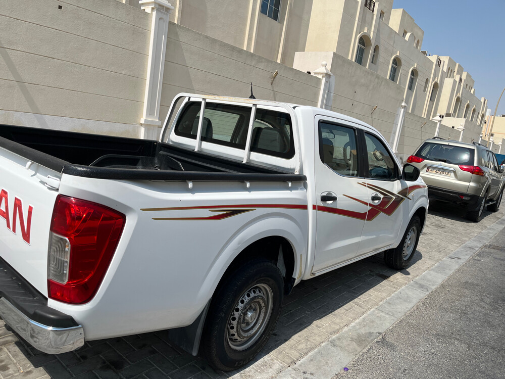 بيكاب نافاره 2019 - 8
