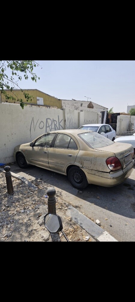 for sale Nissan sunny parts - 1