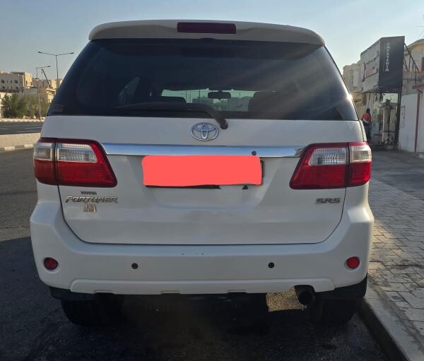 TOYOTA FORTUNER 2011 | FOR SALE - 5