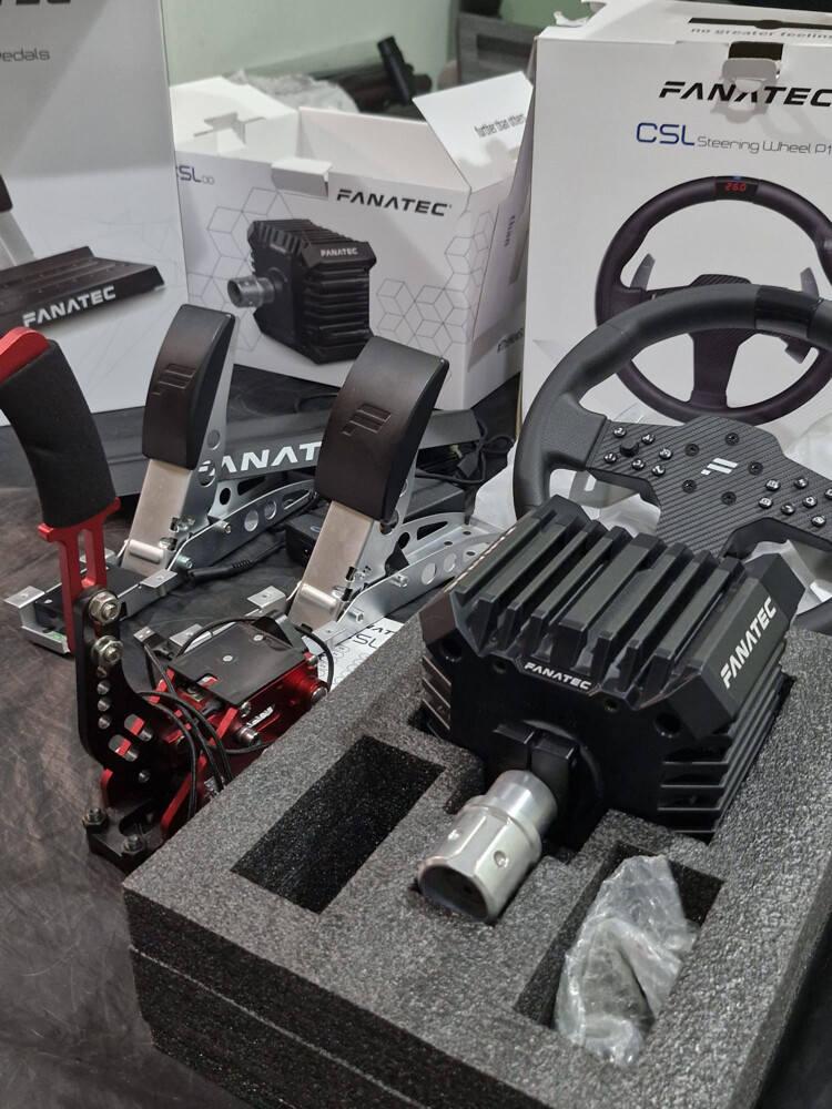 Sim Racing FANTEC CSL DD - 1