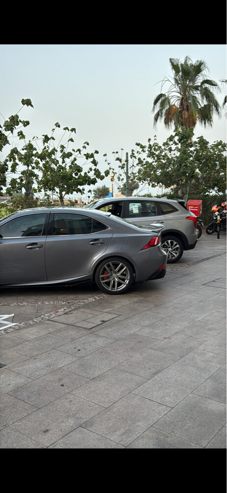 lexus is 350f sport - 6