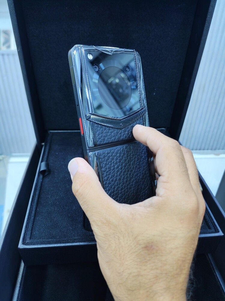 mobile VERTU IRONFLIP - 5