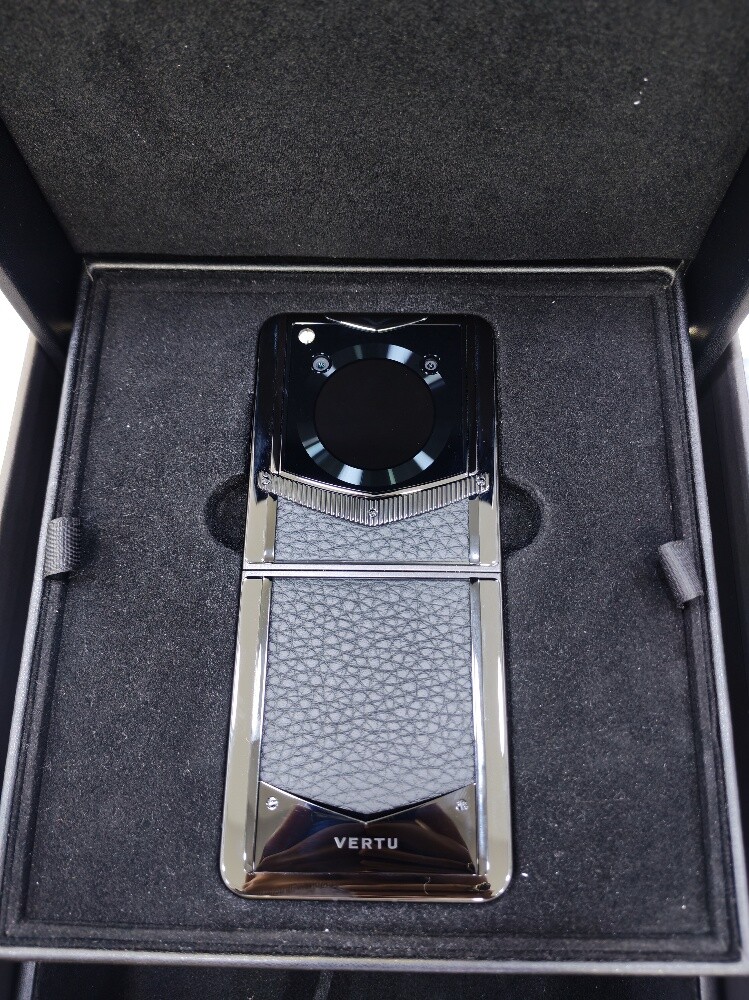 mobile VERTU IRONFLIP - 8