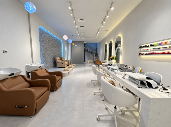 Established,Profitable Beauty Salon - 1