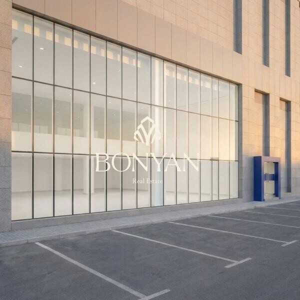Showroom for Rent in Salwa Road - 5
