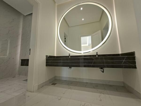8BR VILLA | LIFT & TERRACE | NUAIJA - 12