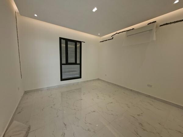 8BR VILLA | LIFT & TERRACE | NUAIJA - 3