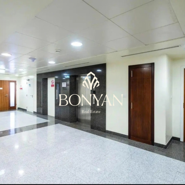 Showroom for Rent in Um Al Seneem - 5