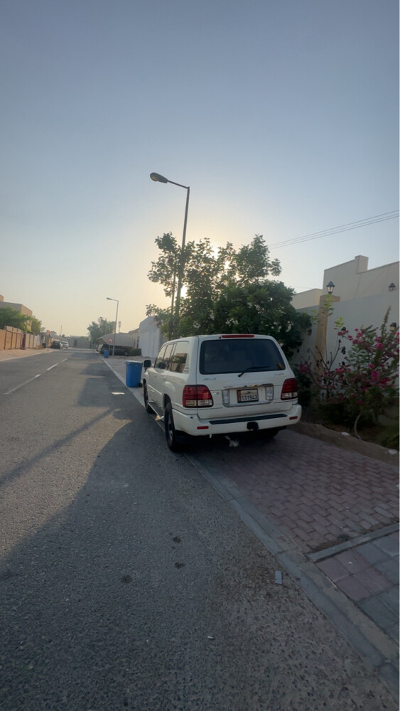 للبيع العاجل لكزس - 2