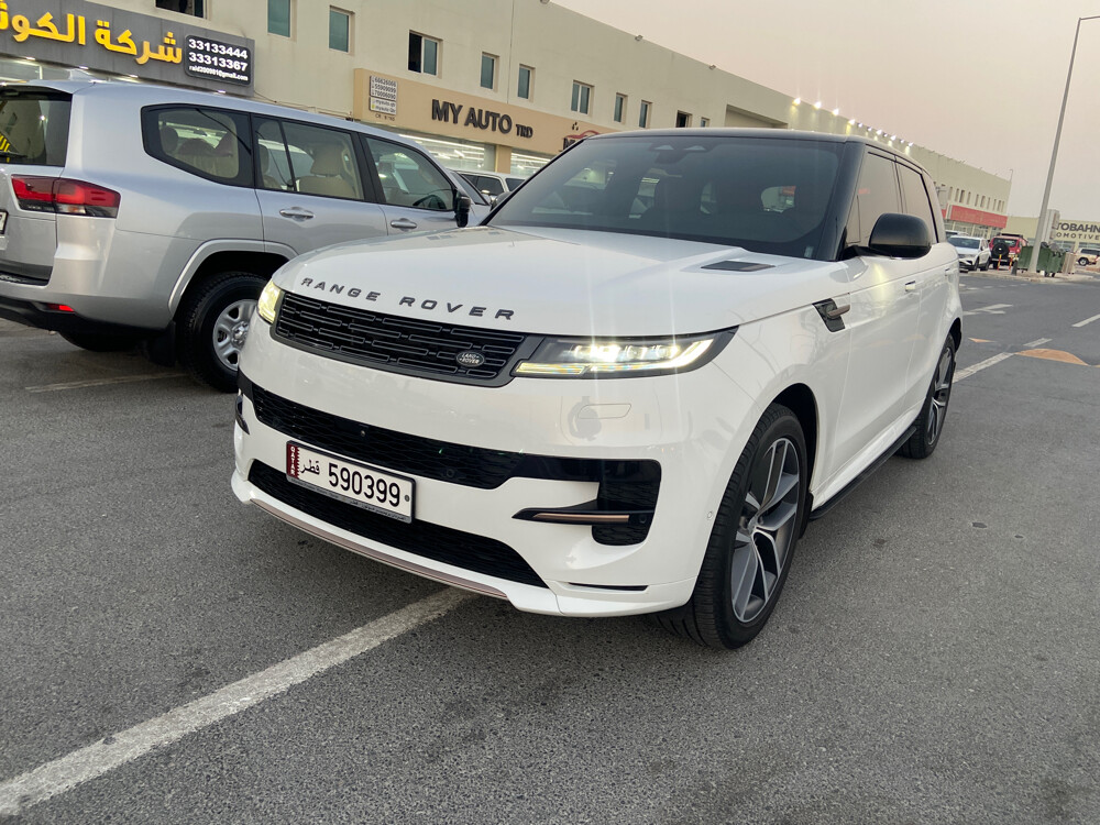 Range Rover sport 2024  P400 white  - 4