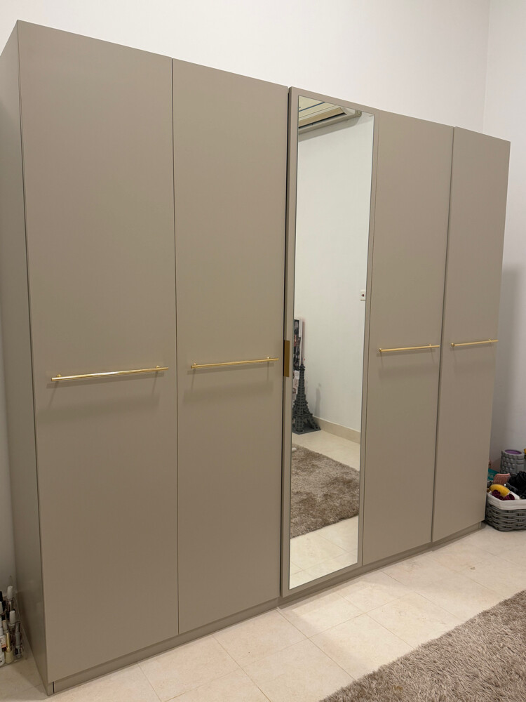 Cream Bed & Beige Wardrobe for Sale - 3