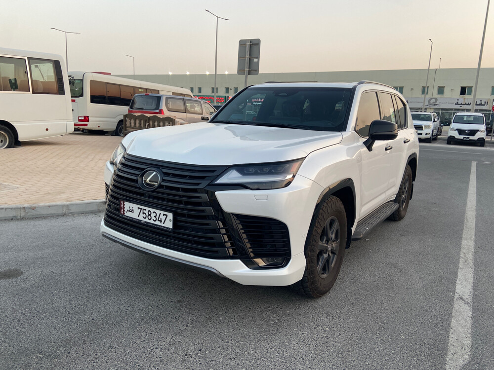 Lexus 2025 LX 700 h  hybrid  - 2