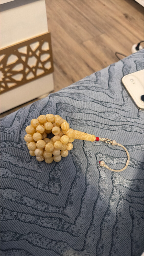 مسباح كهرم  - 3