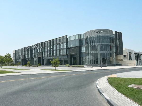 PREMIUM PRIVATE OFFICES FOR RENT - 1