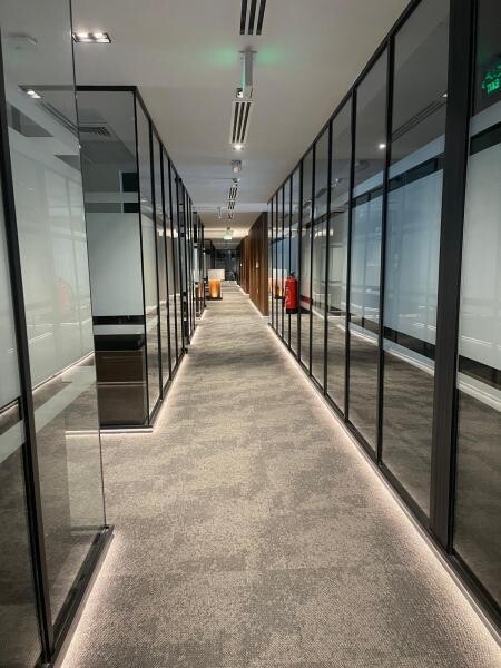 PREMIUM PRIVATE OFFICES FOR RENT - 2