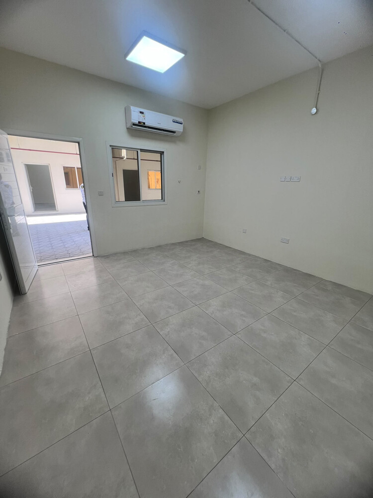 Good Condition Rooms and store - 5