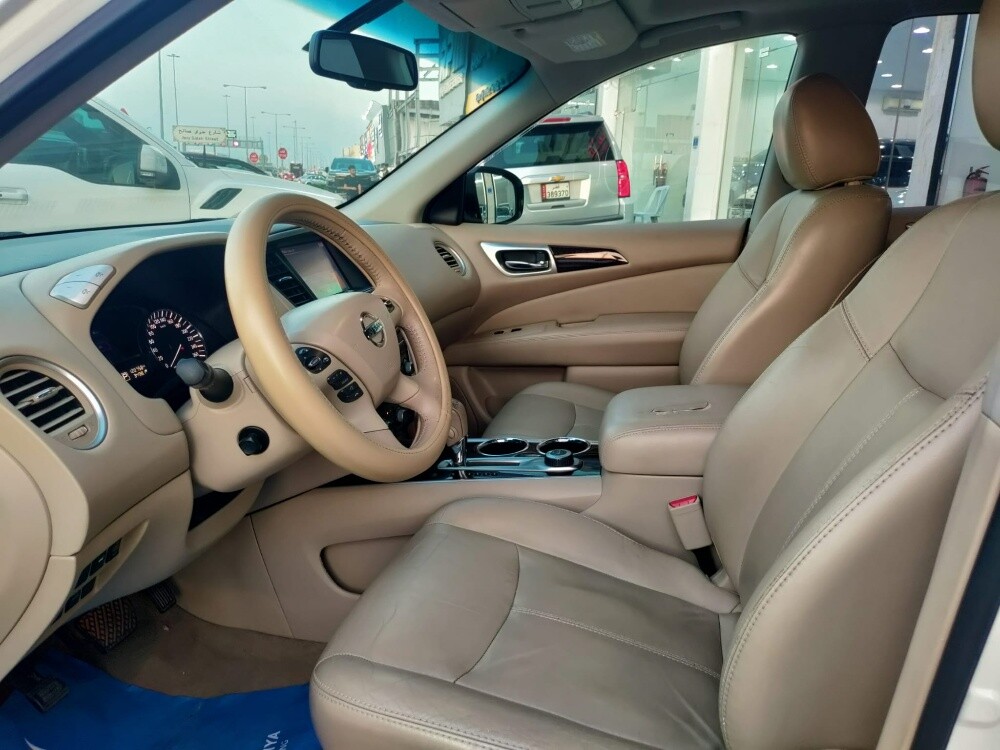 نيسان بثفاندر - 4