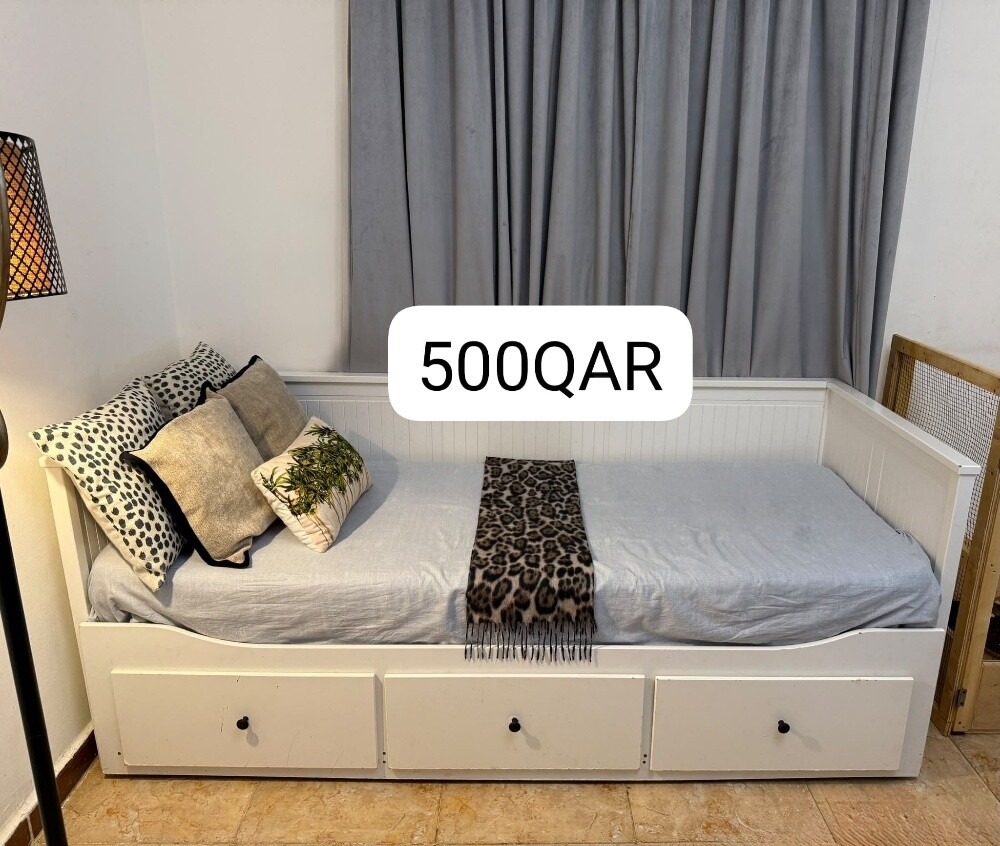 Bed,Wardrobe TV Table, Dining table - 7