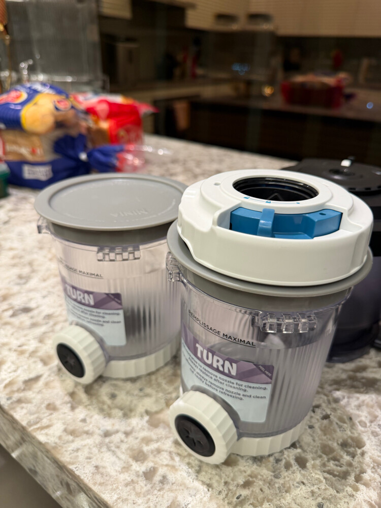Ninja CREAMi Scoop & Swirl NC701 - 2
