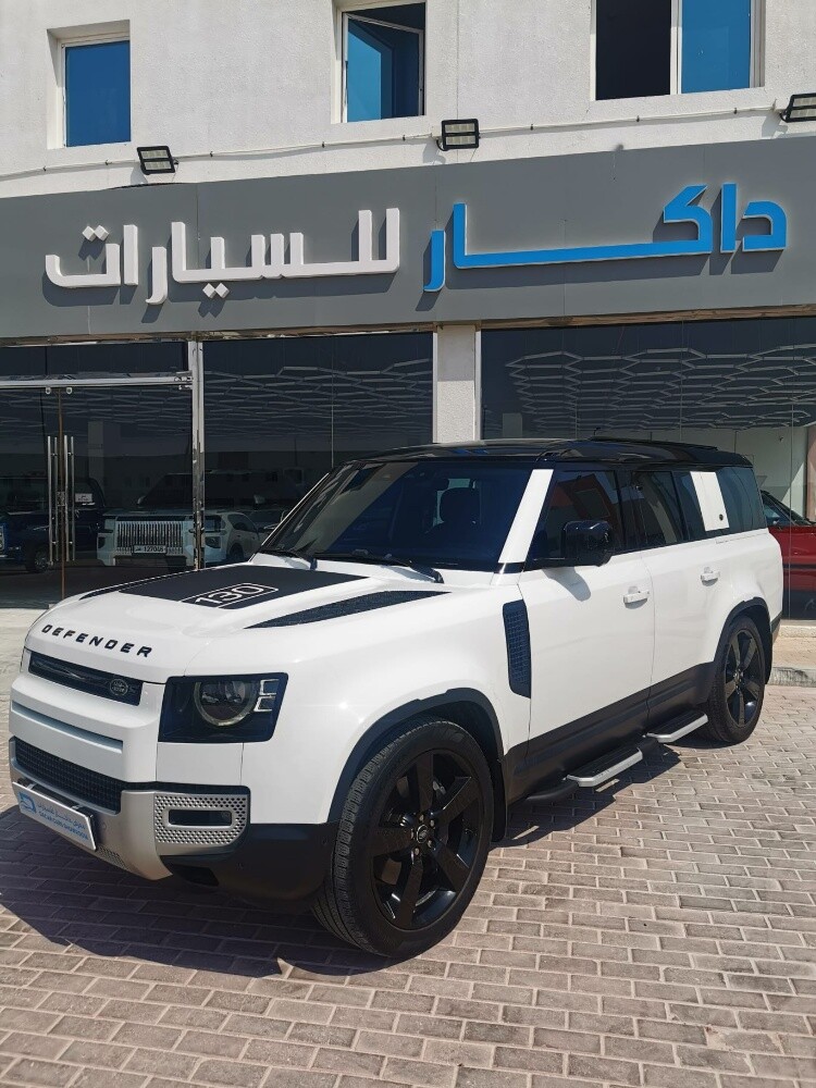 ديفندر 130 اتش اس اي - 1