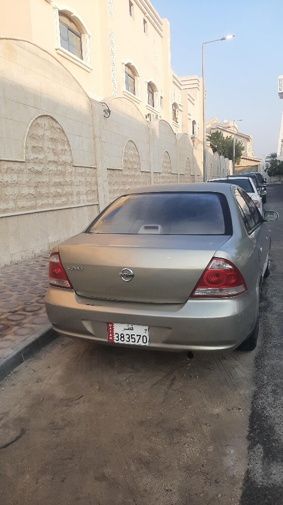 Nissan Sunny for Sale - 3