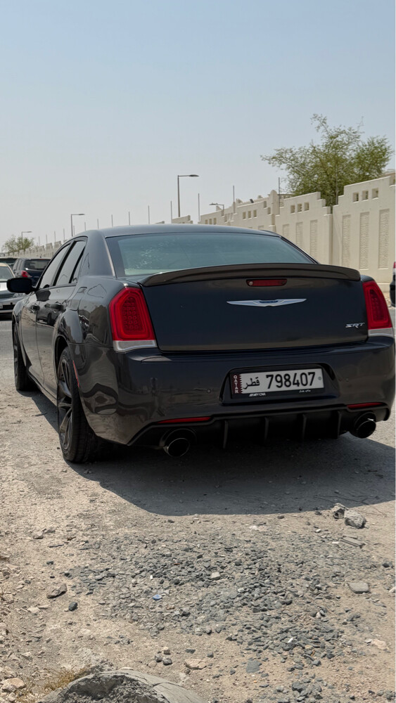 Chrysler 300 SRT 2014 – 5.7 HEMI V8 - 4
