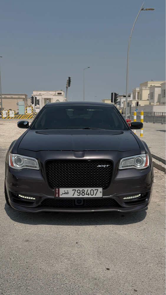 Chrysler 300 SRT 2014 – 5.7 HEMI V8 - 1
