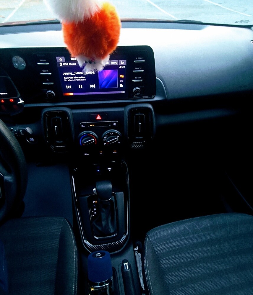 KIA SONET 2023 - 15