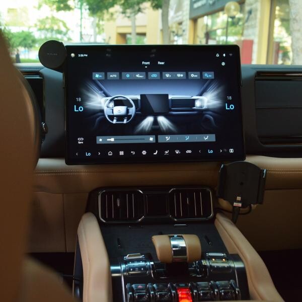 دينزا  بي 8 2026 - 3