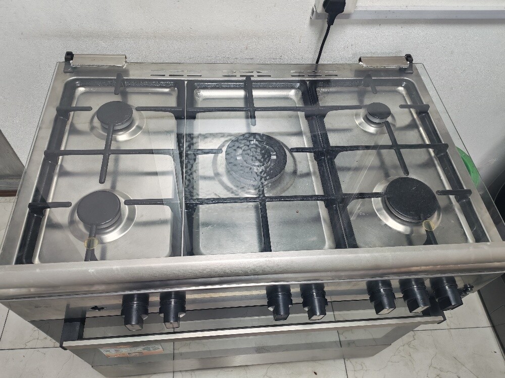 5 Burner Cooking Range and Grill - 2
