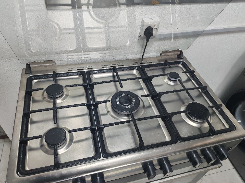 5 Burner Cooking Range and Grill - 3