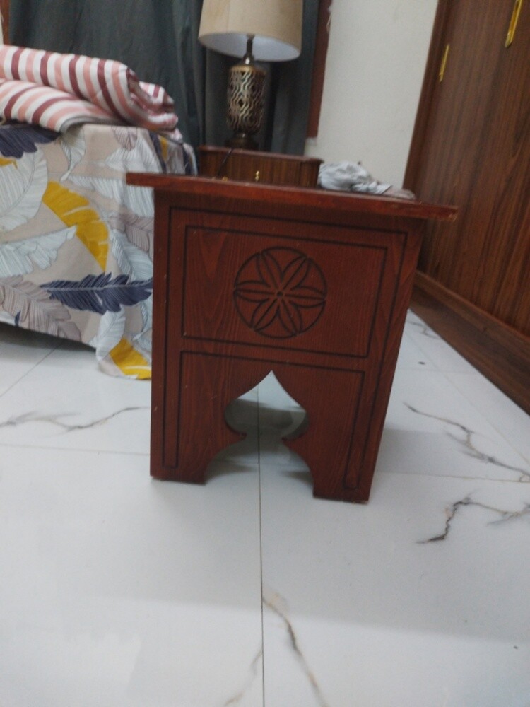 طاوله - 1