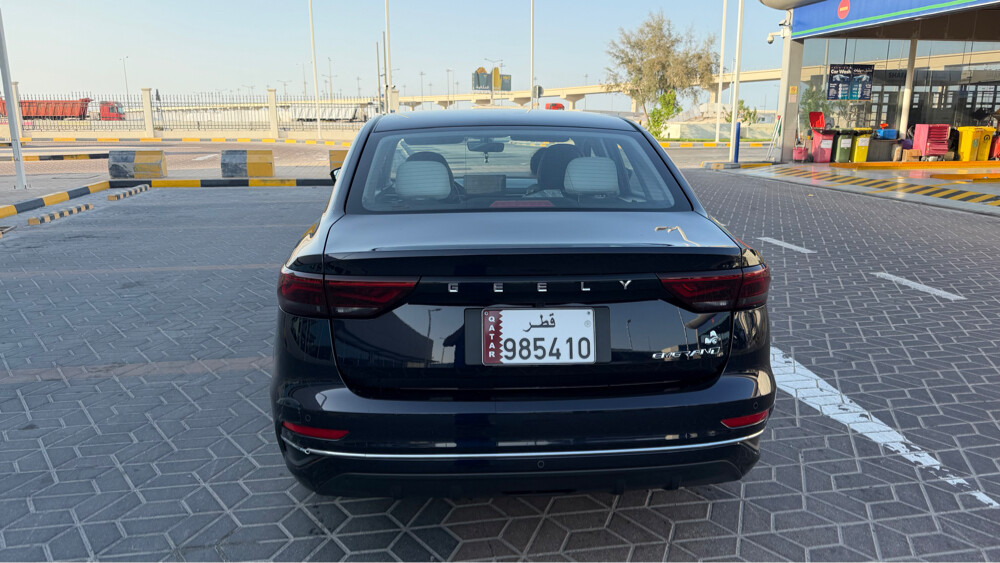 geely Emegrand  - 3