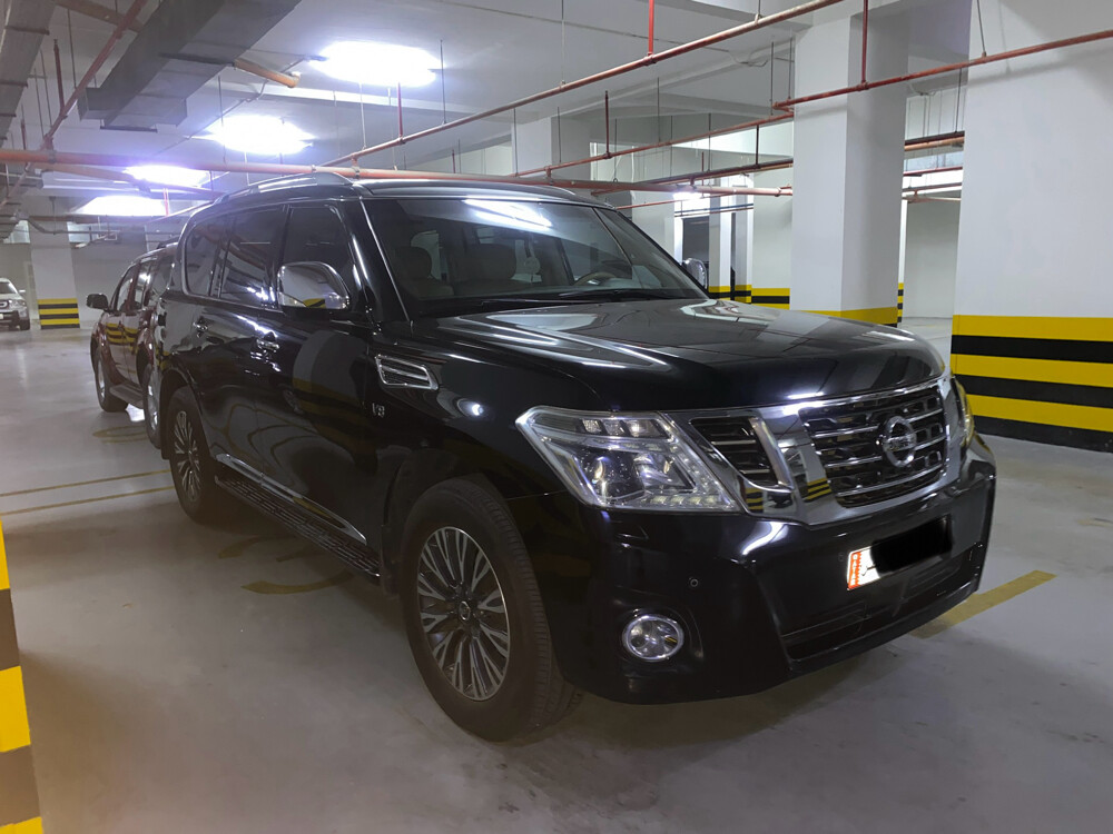 Nissan Patrol platinum V8 2016 - 1