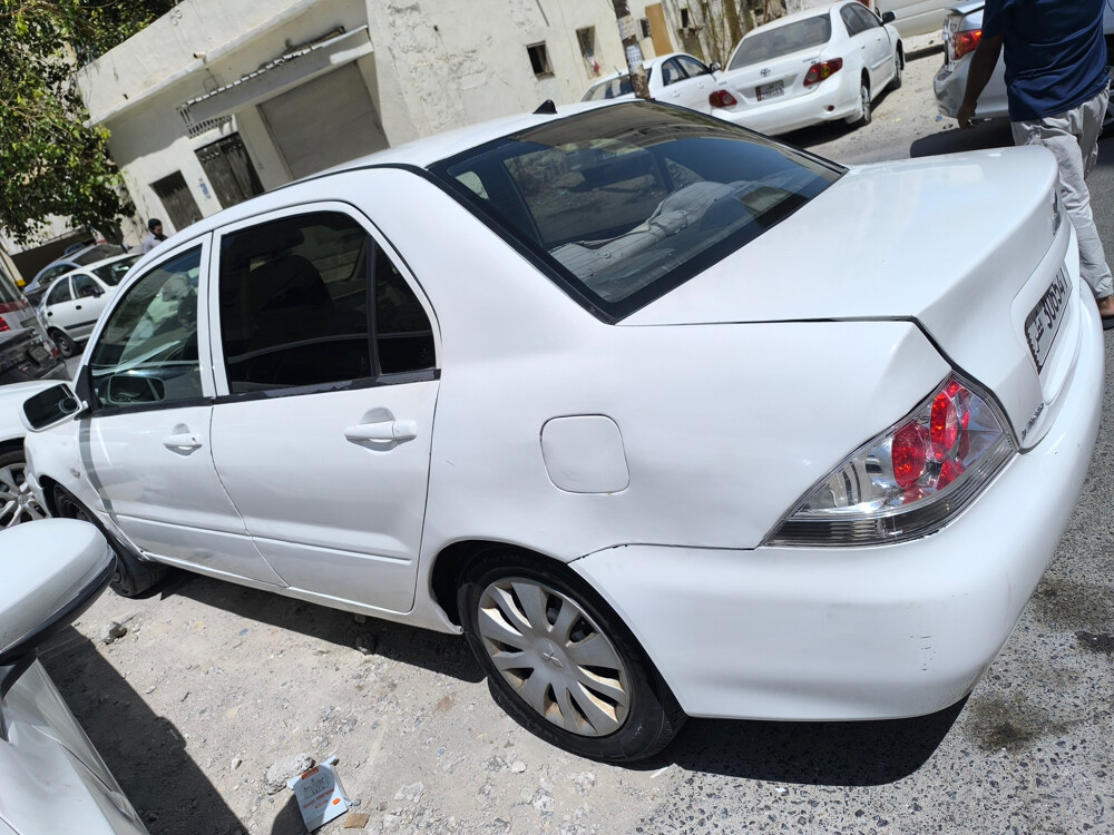 mitsubishi lancer - 6