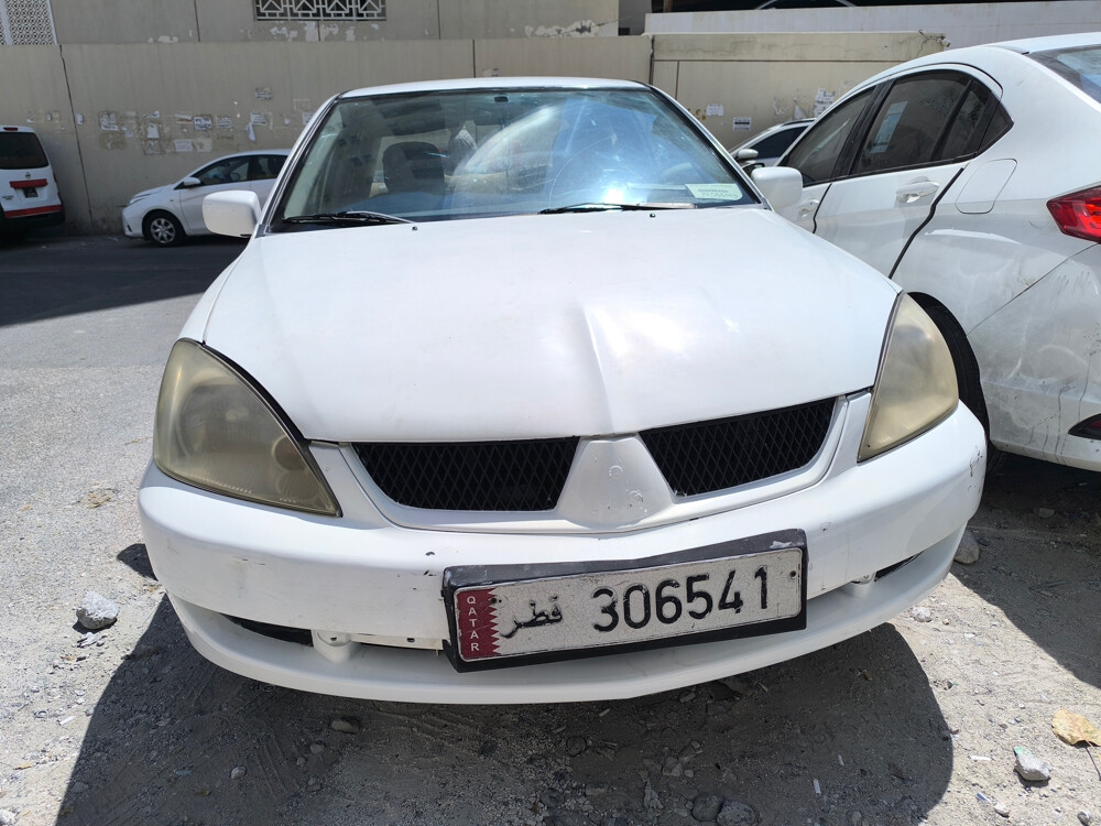 mitsubishi lancer - 1