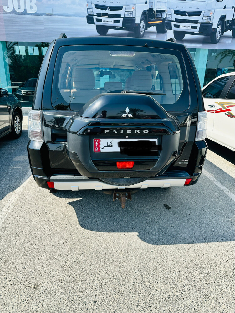 pajero 2016 185000km 24000/- - 3
