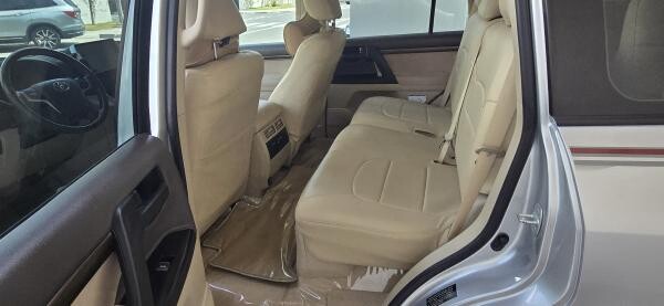 TOYOTA LAND CRUISER GXR 2021 V6 - 5