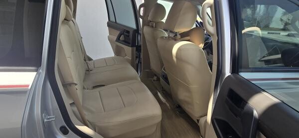TOYOTA LAND CRUISER GXR 2021 V6 - 3