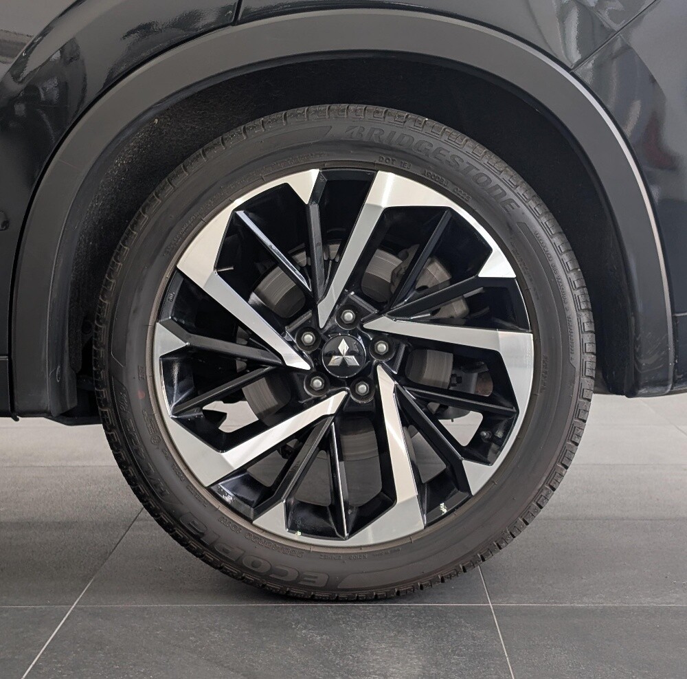 Outlander PL+Top Spec-Special Editi - 6
