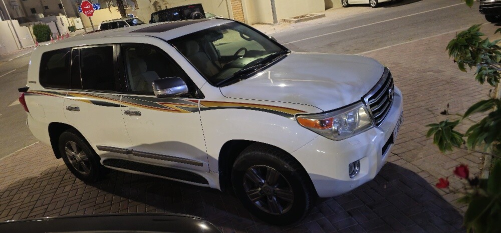 Land cruiser 2015 GXR - 3