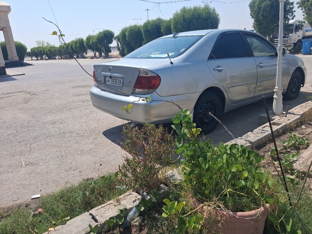 تويوتا كامري ٢٠٠٤ - 4