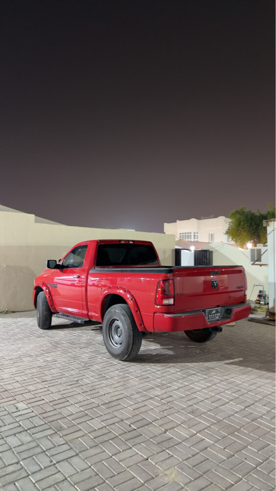 دودج رام 5.7 - 2
