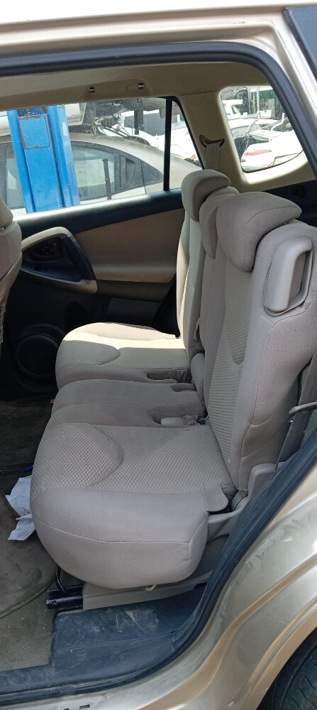 TOYOTA RAV4 2007 (FULL OPTION) - 8