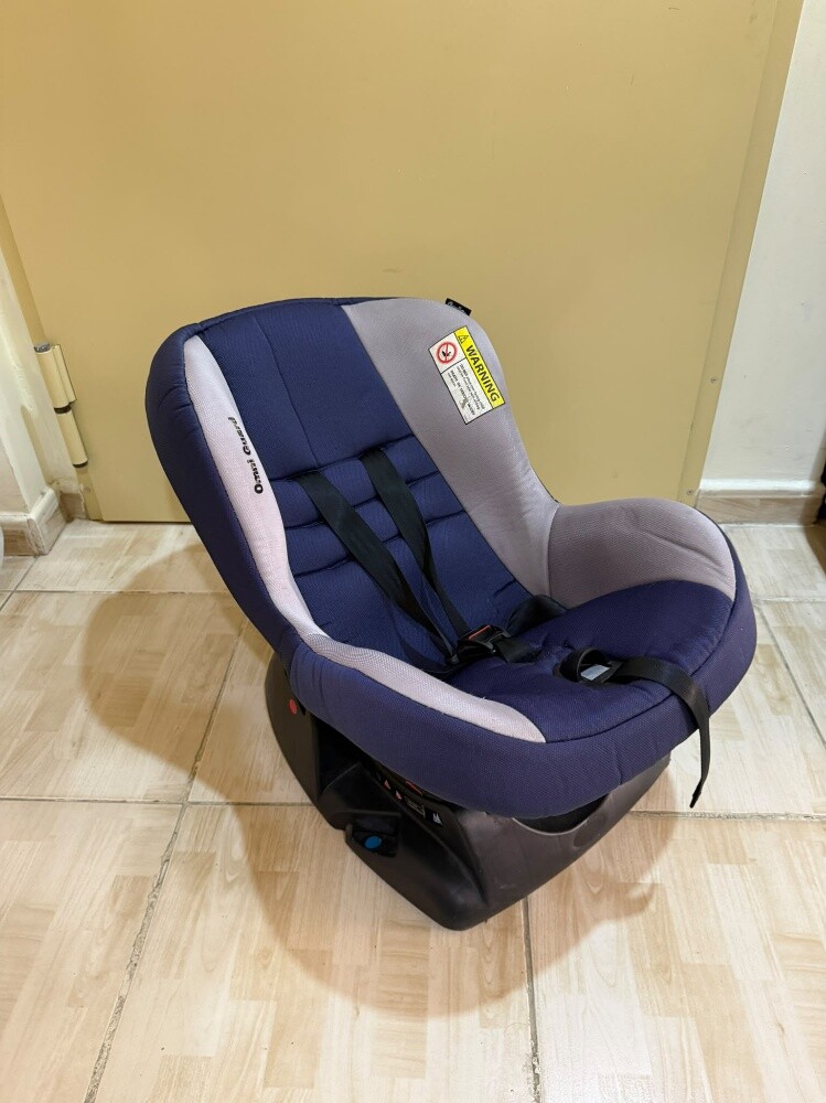 car seat - 1