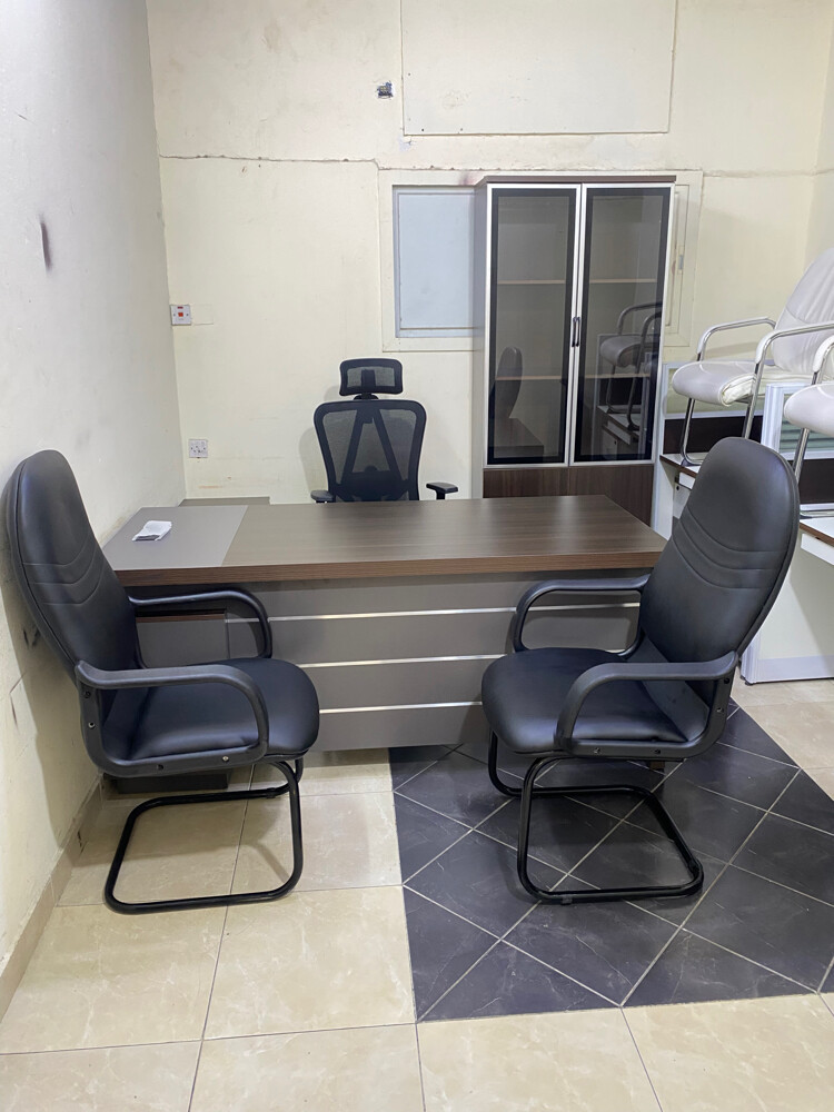 used office furniture-74456895 - 1