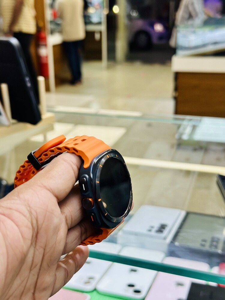 Samsung Galaxy Ultra Watch 1st Gen - 6