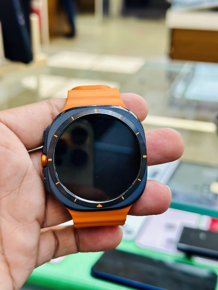 Samsung Galaxy Ultra Watch 1st Gen - 5
