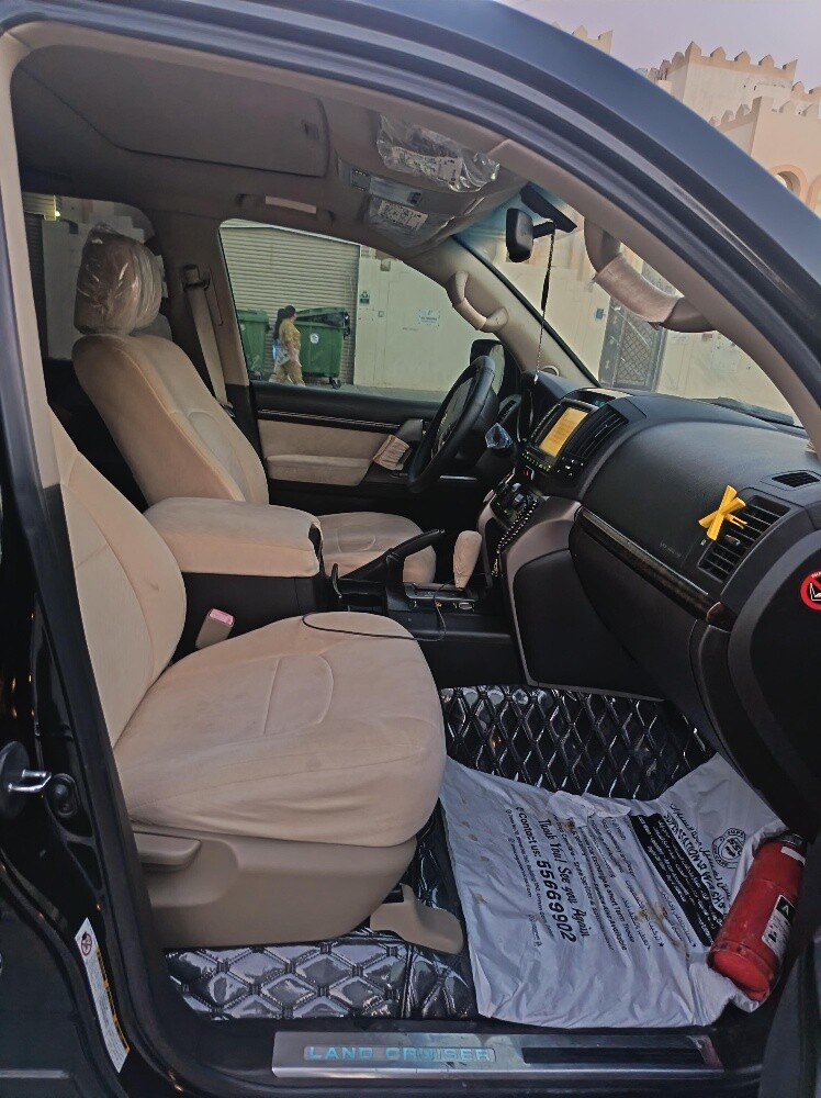 landCruiser 2008 excellent conditio - 9
