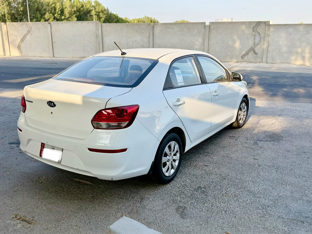 kia pegas 2020 - 3